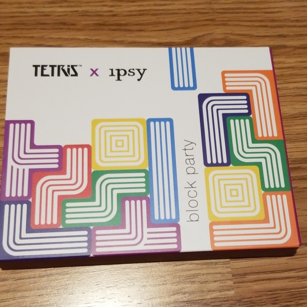 Tetris X Ipsy Eyeshadow Block Party